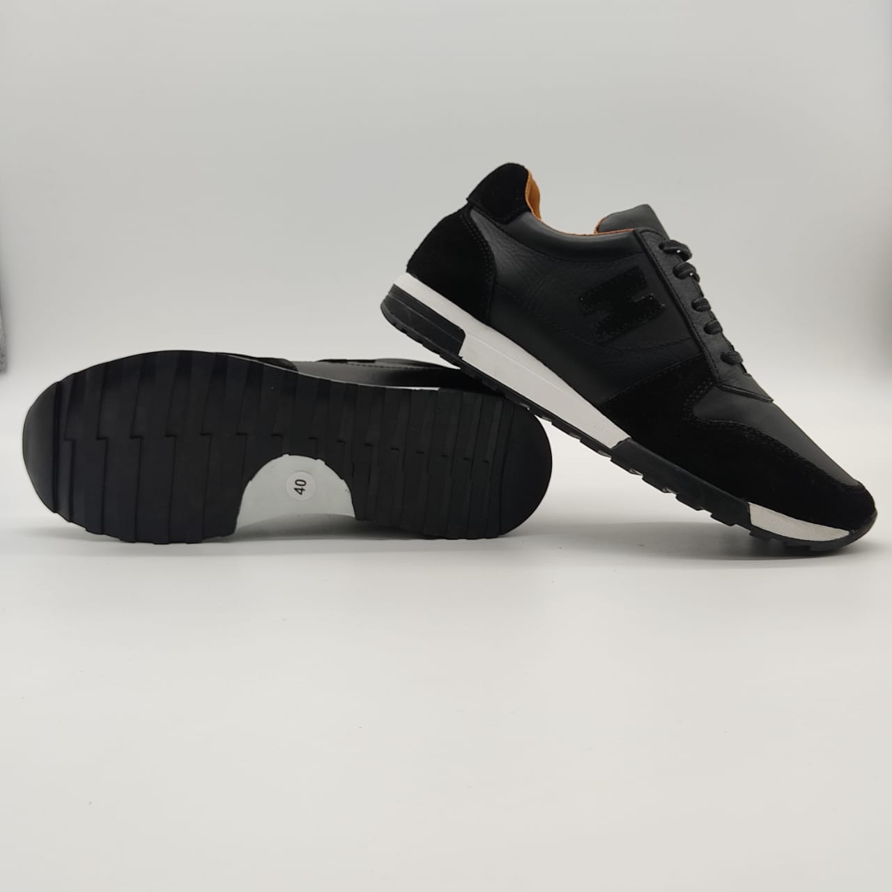 Harlem Sneaker